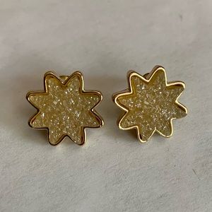 Gold/white crystallized stud